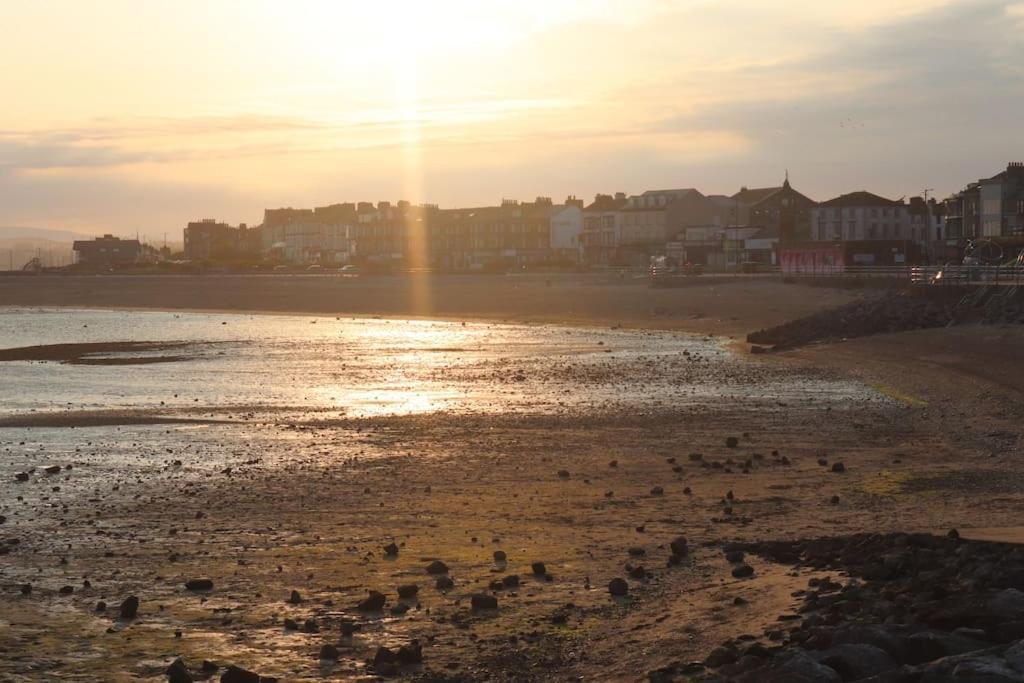 Modern And Comfortable Stay In Morecambe Eksteriør bilde